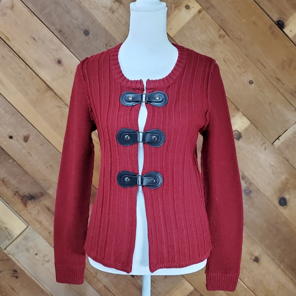 Tahari wool blend open front buckle cardigan red